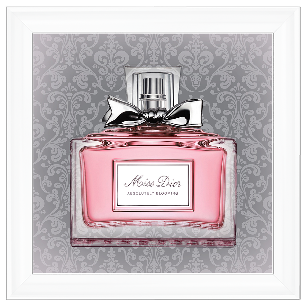 FS079 Perfume bottle on grey background