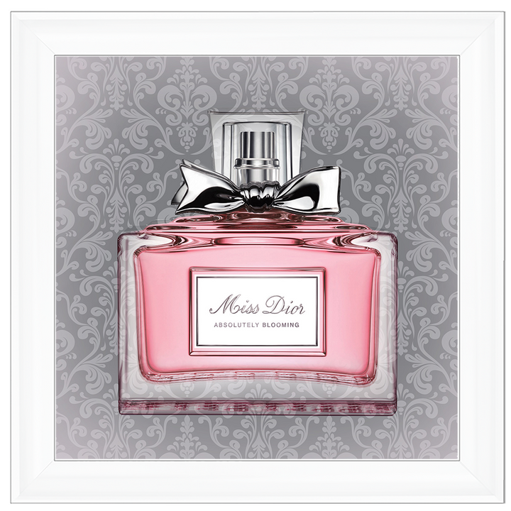 FS079 Perfume bottle on grey background